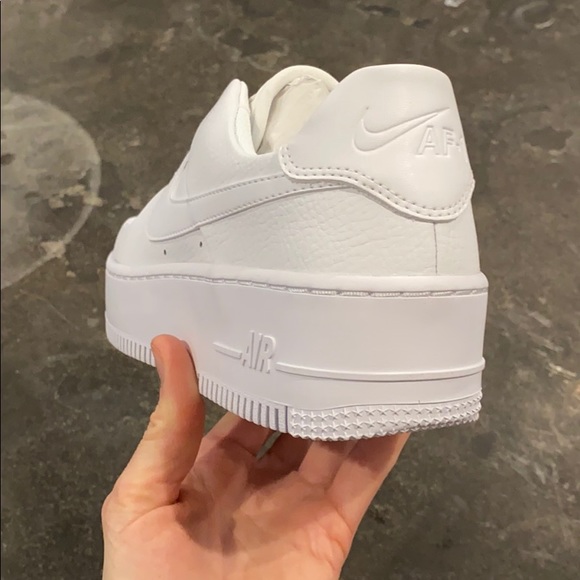 Nike Air Force 1 Sage Low in White - Picture 3 of 7